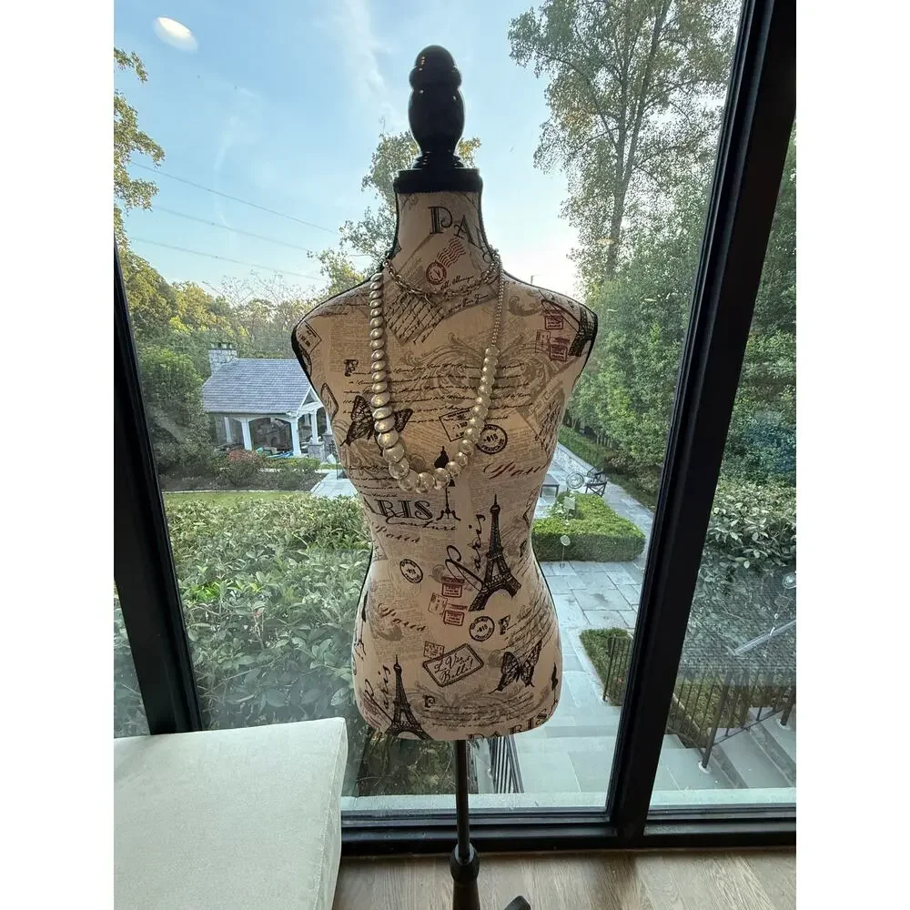 Mannequin Dress Form Approx size 10 lightweight